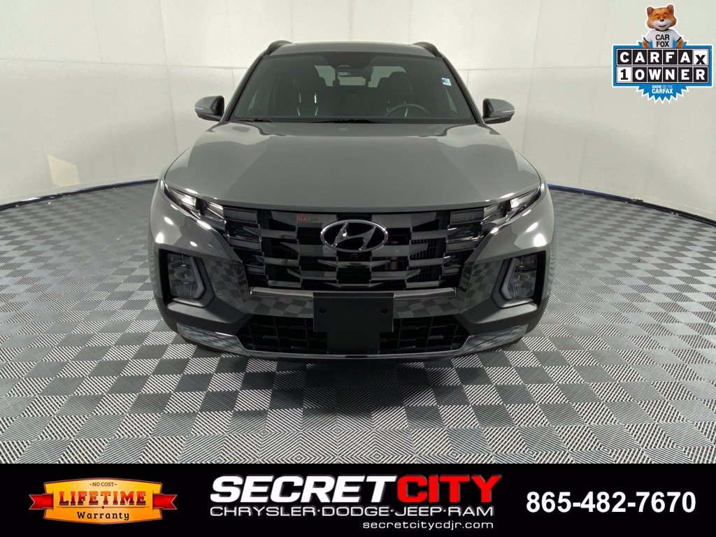 Used 2024 Hyundai Santa Cruz Limited AWD/4WD image 2