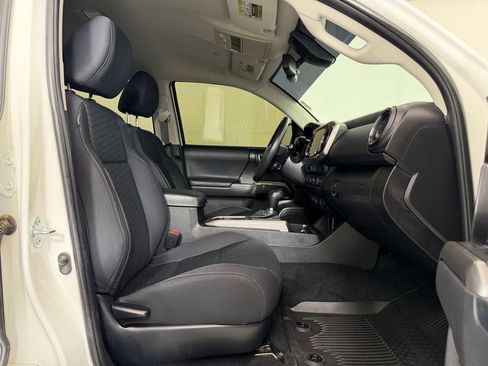 Used 2023 Toyota Tacoma 4x4 Double Cab w/ Trail Edition image 29