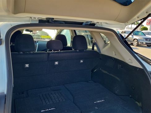 Used 2016 Nissan Murano S image 13