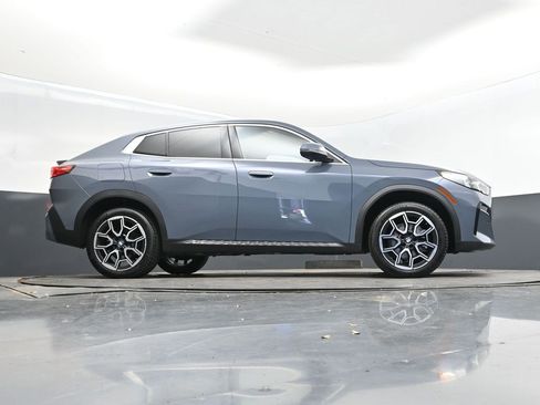 Used 2025 BMW X2 xDrive28i image 43