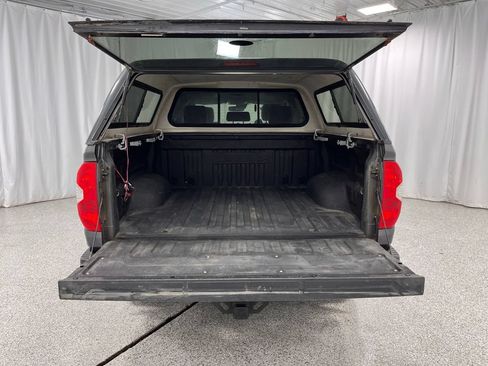 Used 2018 Toyota Tundra Platinum AWD/4WD image 28