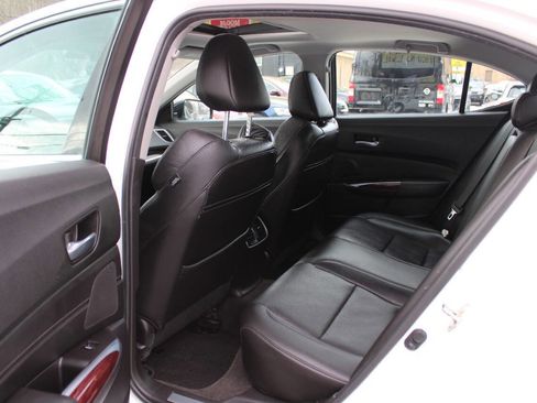 Used 2016 Acura TLX V6 SH-AWD w/ Technology Pkg image 26