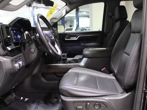 Used 2022 GMC Sierra 1500 SLT w/ SLT Convenience Package AWD/4WD image 20