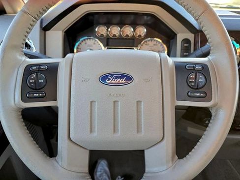 Used 2008 Ford F350 Lariat image 24