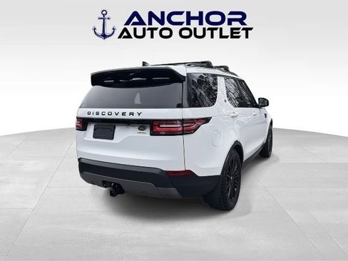 Used 2018 Land Rover Discovery HSE image 8