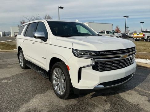 Used 2024 Chevrolet Tahoe Premier image 2