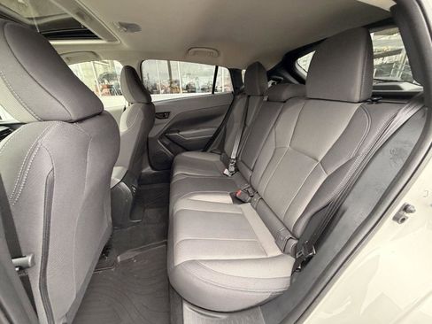 Certified 2025 Subaru Crosstrek 2.0i Premium image 28