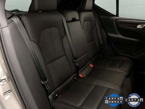 Used 2025 Volvo XC40 B5 Plus image 76