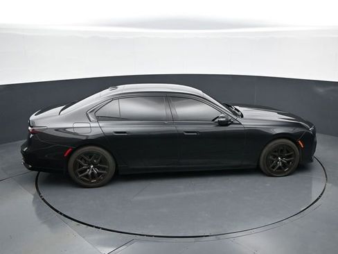 Used 2023 BMW 760i xDrive AWD/4WD image 35
