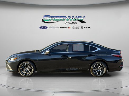 Used 2024 Lexus ES 350 w/ Premium Package FWD image 4