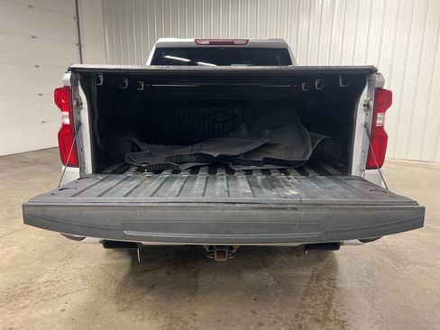 Certified 2022 Chevrolet Silverado 1500 RST w/ Redline Edition image 6