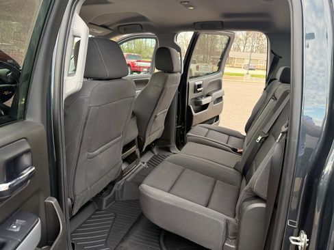 Used 2018 Chevrolet Silverado 1500 LT w/ All Star Edition image 30
