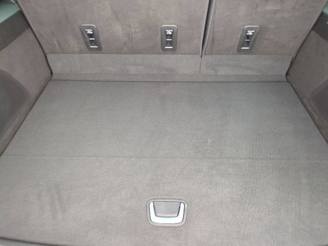 Certified 2023 Cadillac Escalade ESV Premium Luxury AWD/4WD image 25