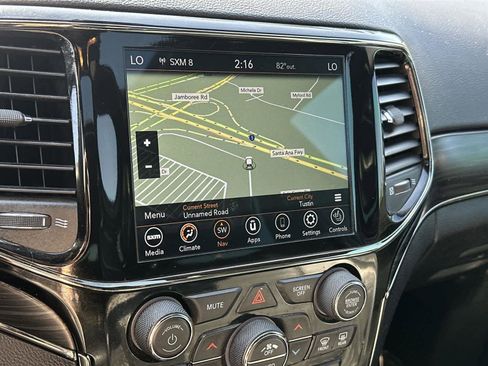 Used 2020 Jeep Grand Cherokee Limited X image 17