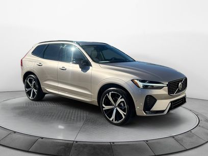 New 2025 Volvo XC60 B5 Ultra w/ Protection Package Premier