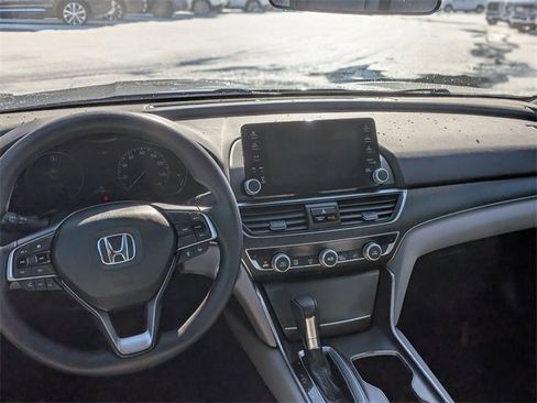 Used 2019 Honda Accord EX image 27