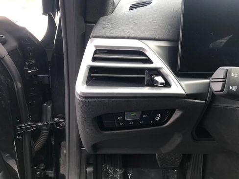 Used 2025 BMW i4 xDrive40i w/ Premium Package image 14