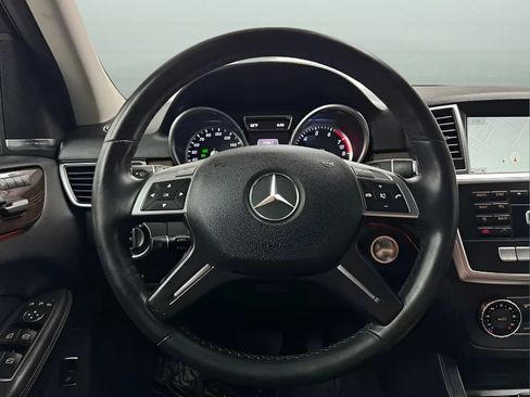 Used 2014 Mercedes-Benz ML 350 4MATIC image 17