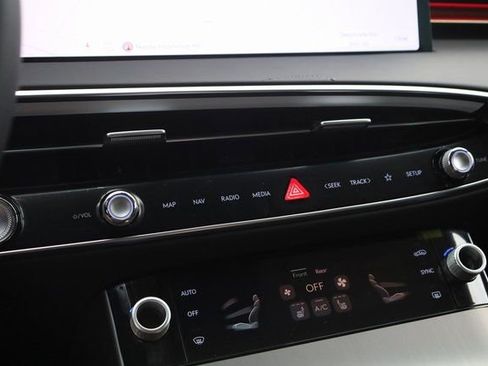 New 2026 Genesis GV70 2.5T Select image 20