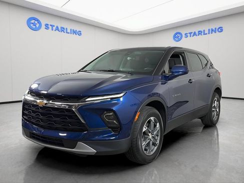 Certified 2023 Chevrolet Blazer LT FWD image 2