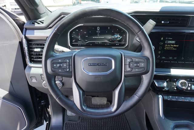 Used 2025 GMC Sierra 2500 Denali Ultimate AWD/4WD image 35