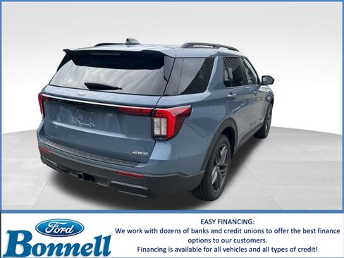 New 2026 Ford Explorer ST-Line w/ ST-Line Street Pack image 4