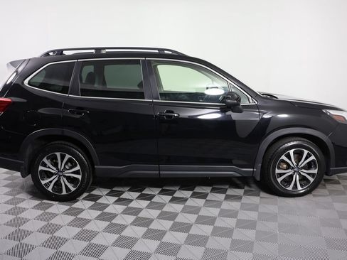 Used 2023 Subaru Forester Limited AWD/4WD image 9