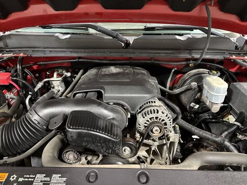 Used 2013 Chevrolet Silverado 1500 LT AWD/4WD image 23