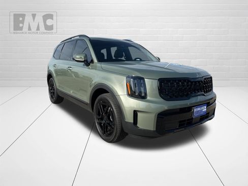 Used 2025 Kia Telluride EX X-Line AWD/4WD image 2