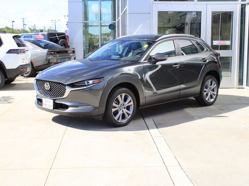 Used 2023 MAZDA CX-30 AWD 2.5 S w/ Select Package image 3
