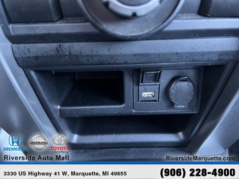 Used 2024 Toyota 4Runner SR5 AWD/4WD image 18