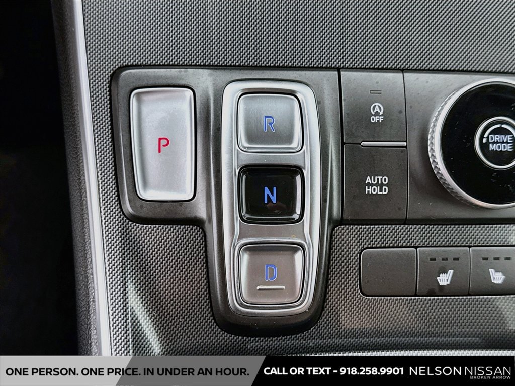 Used 2022 Hyundai Santa Fe XRT FWD image 16