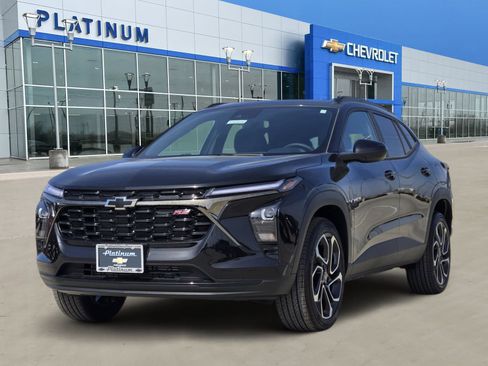 New 2026 Chevrolet Trax RS w/ Driver Confidence Package image 2