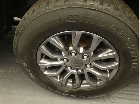 Certified 2022 Ford Ranger XLT w/ Equipment Group 302A High image 9