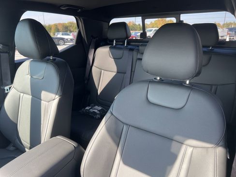 Certified 2025 Hyundai Santa Cruz SEL image 32