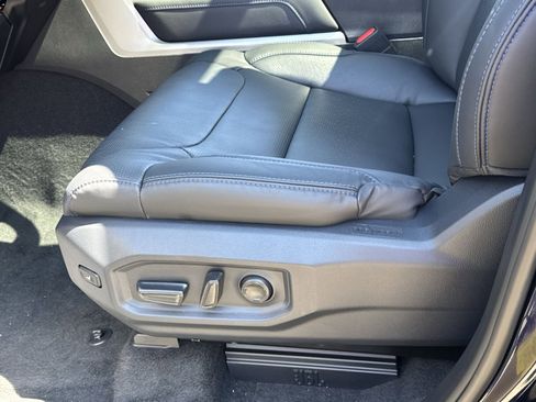 New 2026 Toyota Tundra Platinum AWD/4WD image 14
