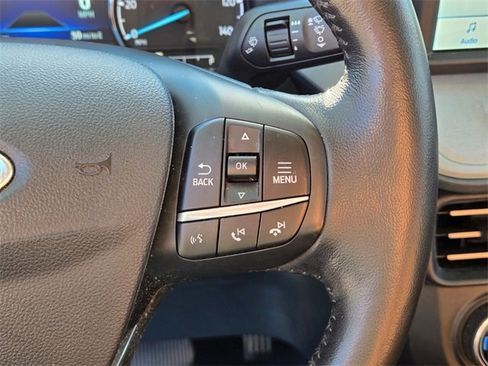 Used 2022 Ford Maverick Lariat w/ Lariat Luxury Package image 28