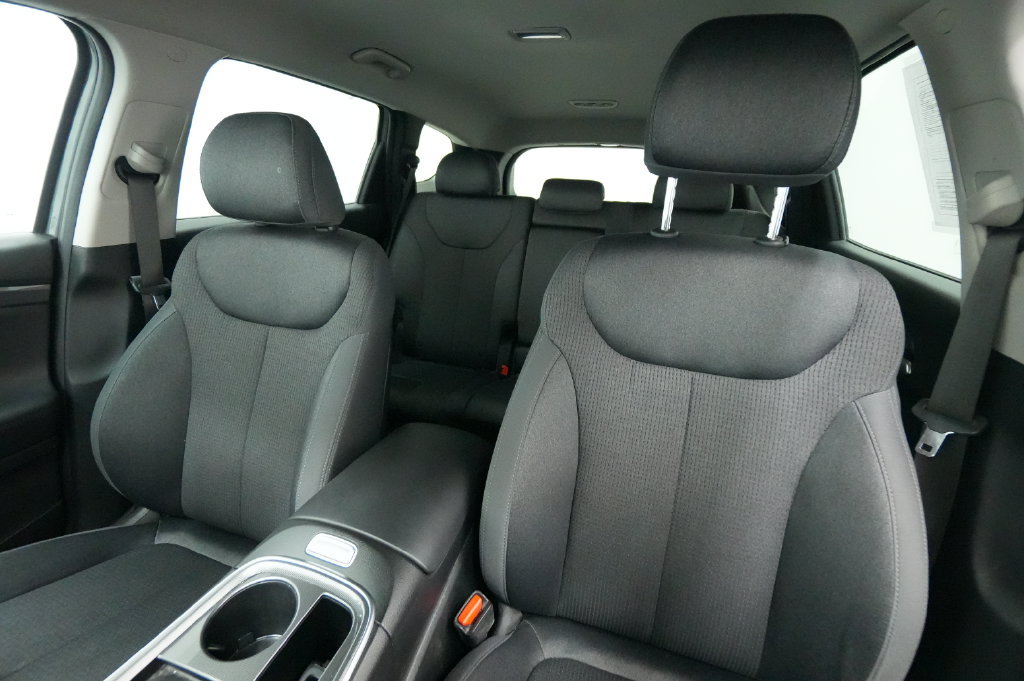 Used 2023 Hyundai Santa Fe SEL AWD/4WD image 13