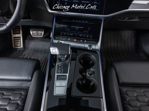 Used 2022 Audi RS 6 image 46