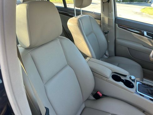 Used 2012 Mercedes-Benz C 300 Luxury image 14
