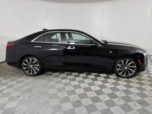 Used 2022 Cadillac CT4 Luxury w/ LPO, Exterior Accent Package RWD image 4