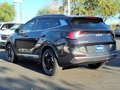 Used 2026 Kia Sportage EX image 3