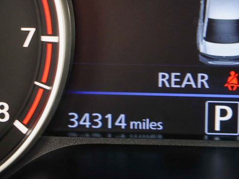 Used 2024 Nissan Altima 2.5 SR image 16