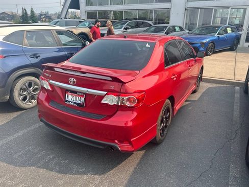 Used 2013 Toyota Corolla S w/ Premium Pkg FWD image 4
