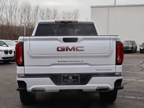 Used 2024 GMC Sierra 1500 Denali AWD/4WD image 6