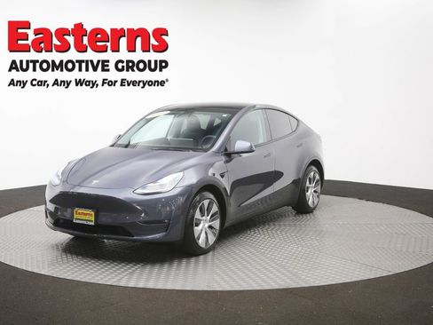 Used 2021 Tesla Model Y Long Range AWD/4WD image 46