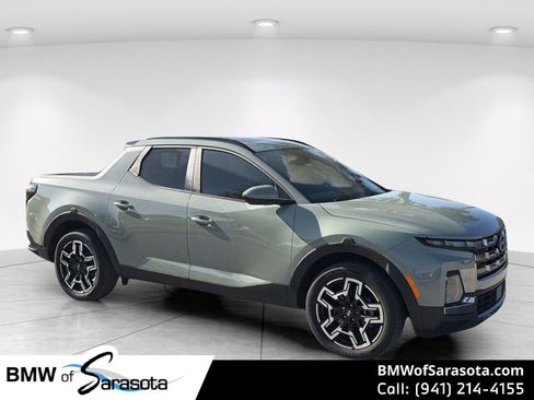 Used 2025 Hyundai Santa Cruz Limited AWD/4WD image 1