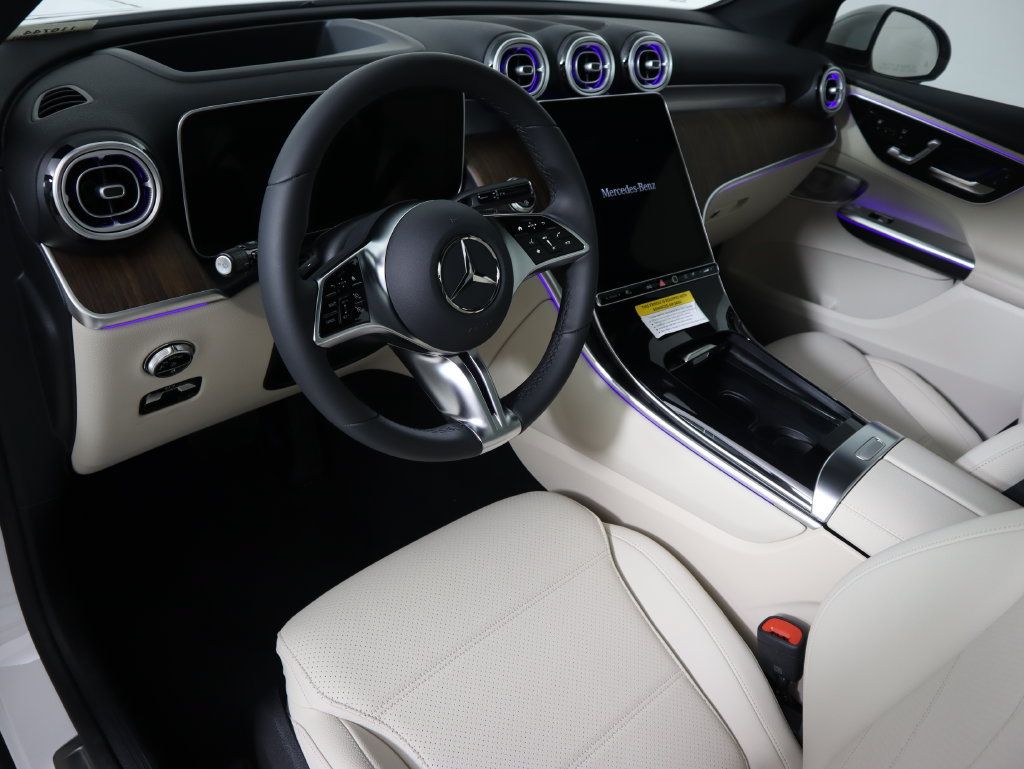 Certified 2026 Mercedes-Benz GLC 300 image 10