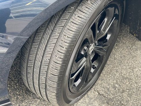 Used 2025 Honda Accord SE image 35
