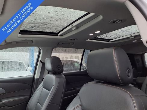 Used 2020 Chevrolet Traverse Premier w/ Redline Edition image 17